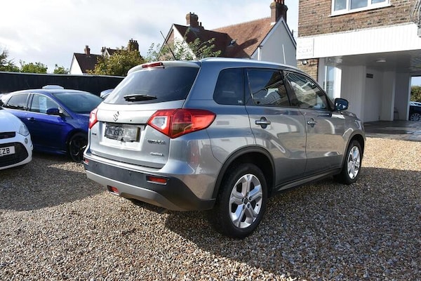 Used Suzuki Vitara 2016 for sale - 76157776: Photo 4