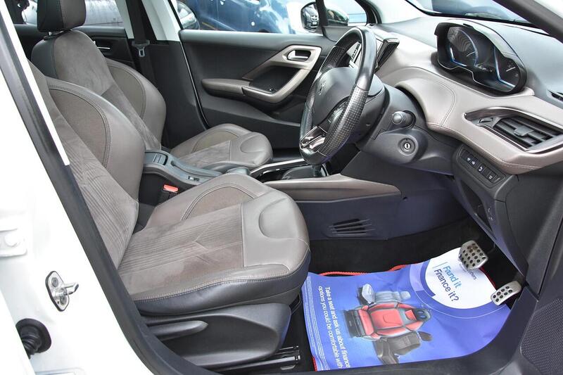 Used Peugeot 2008 2016 for sale - 77213057: Photo 14