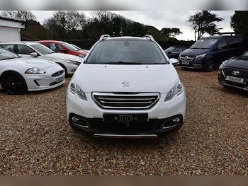 Used Peugeot 2008 2016 for sale - 77213057: Photo