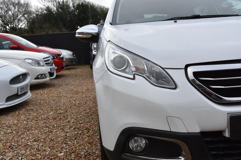 Used Peugeot 2008 2016 for sale - 77213057: Photo 4