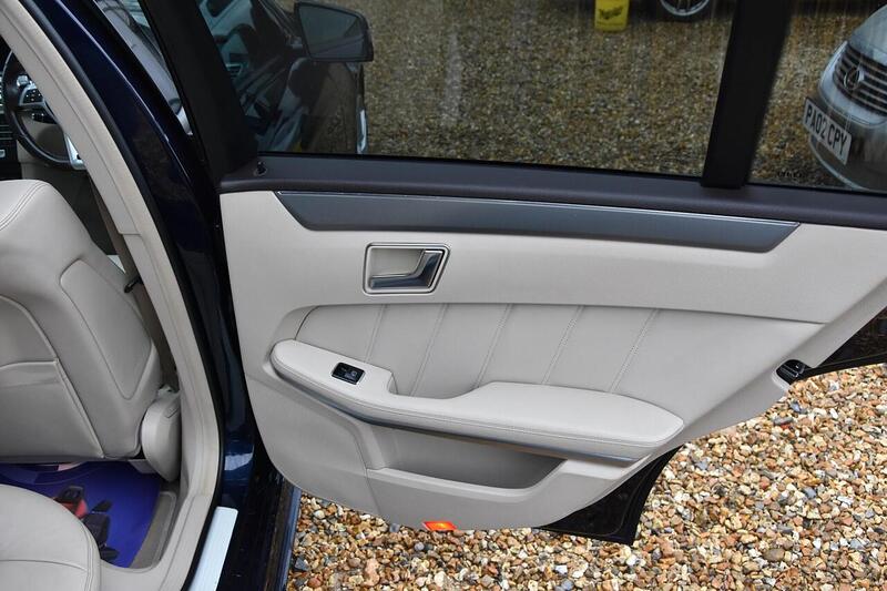 Used Mercedes-Benz E Class 2015 for sale - 77790177: Photo 22