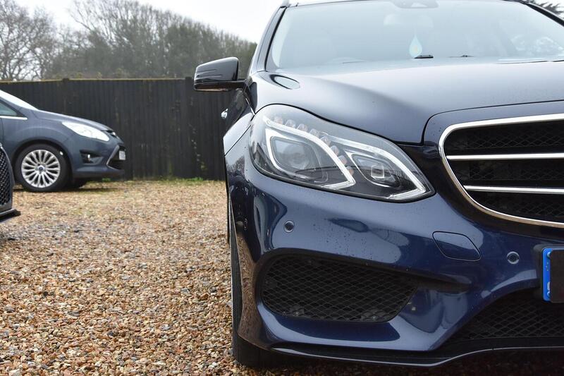 Used Mercedes-Benz E Class 2015 for sale - 77790177: Photo 4