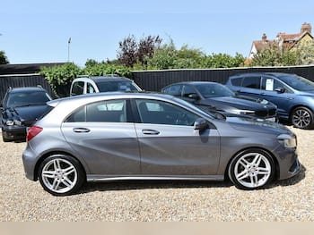 Used Mercedes-Benz A-Class 2016 for sale - 79511375: Photo