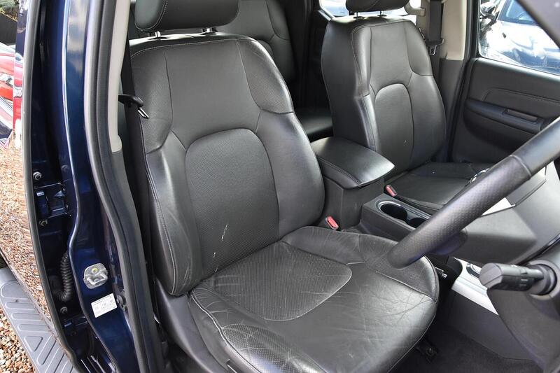 Used Nissan Navara 2014 for sale - 77129163: Photo 15