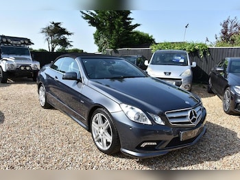 Used Mercedes-Benz E Class 2010 for sale - 78901231: Photo