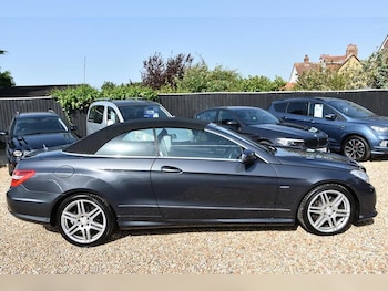 Used Mercedes-Benz E Class 2010 for sale - 78901231: Photo