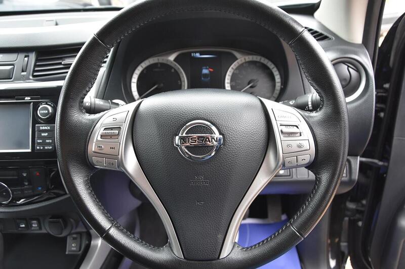 Used Nissan Navara 2018 for sale - 76206693: Photo 13
