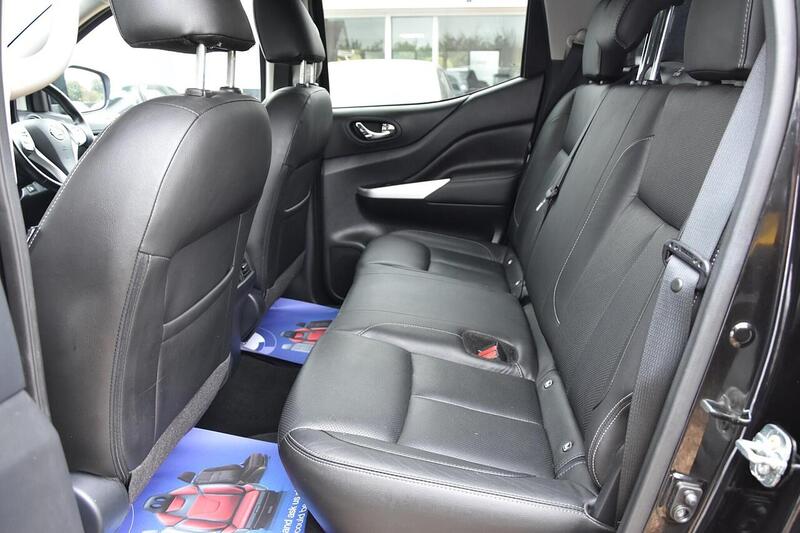 Used Nissan Navara 2018 for sale - 76206693: Photo 17