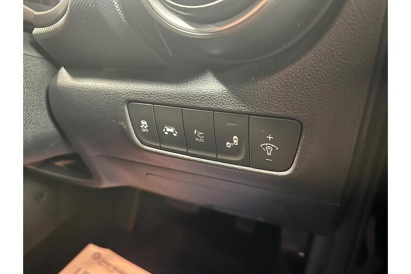 Used Hyundai KONA 2018 for sale - 77222954: Photo 15