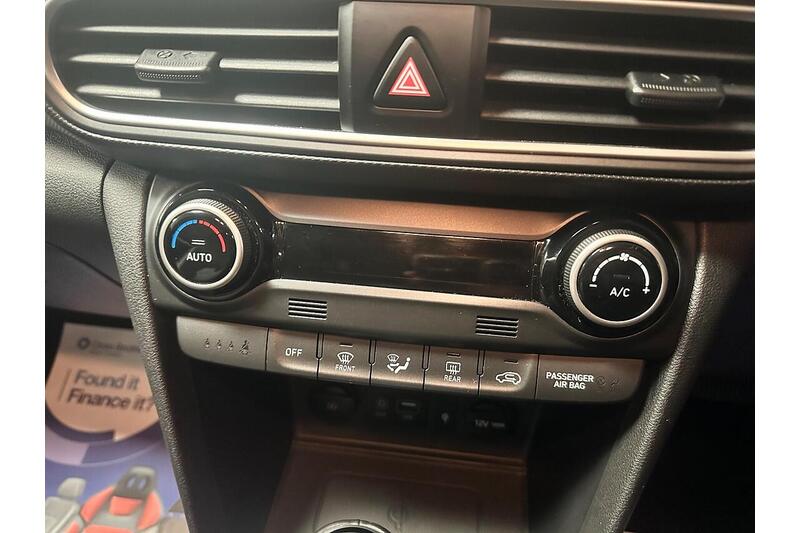 Used Hyundai KONA 2018 for sale - 77222954: Photo 17