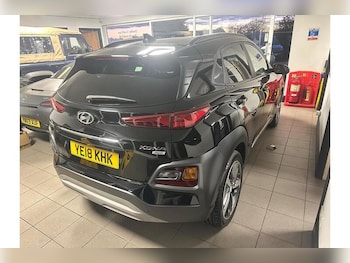 Used Hyundai KONA 2018 for sale - 77222954: Photo