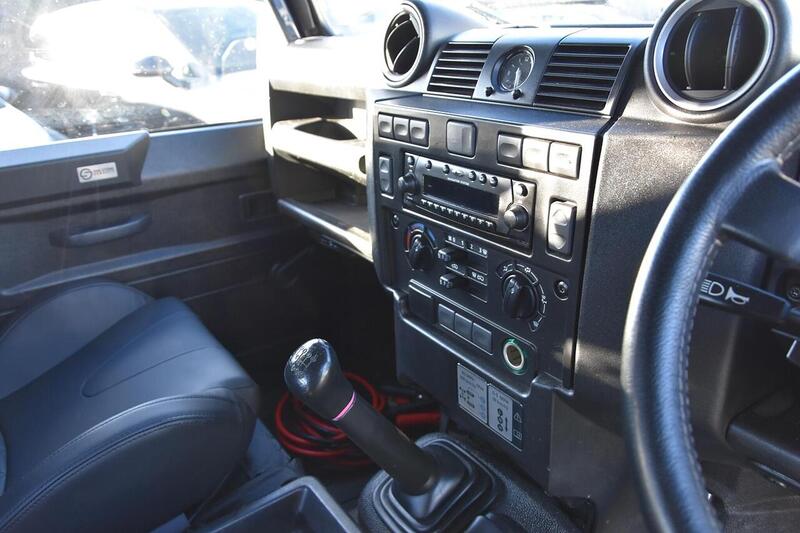 Used Land Rover Defender 2009 for sale - 76712149: Photo 14