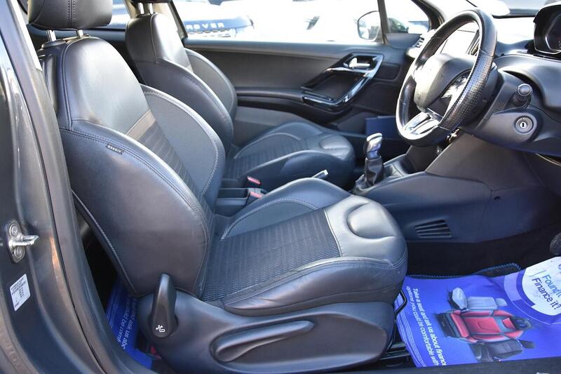 Used Peugeot 208 2014 for sale - 76906064: Photo 8