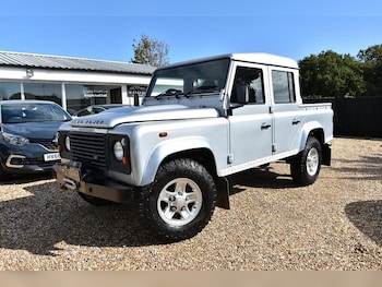 Used Land Rover Defender 110 2009 for sale - 75948081: Photo
