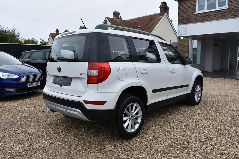 Used Skoda Yeti 2015 for sale - 76320129: Photo 4