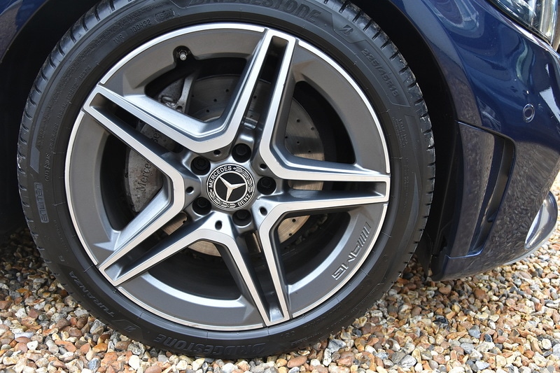 Used Mercedes-Benz C Class 2018 for sale - 77038589: Photo 11