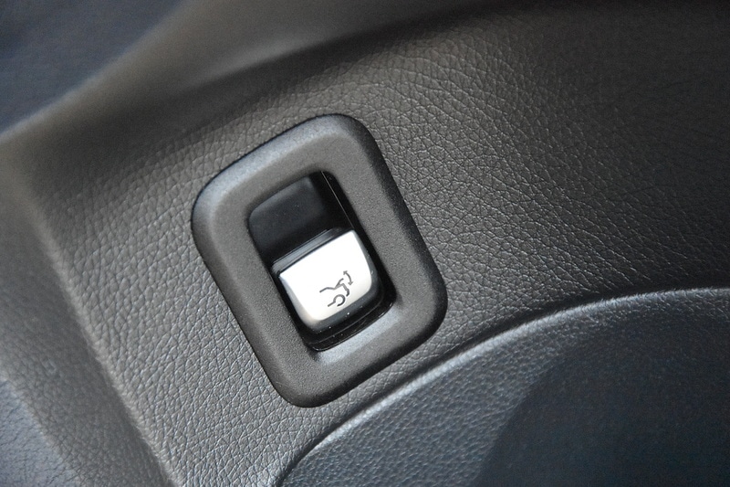 Used Mercedes-Benz C Class 2018 for sale - 77038589: Photo 31