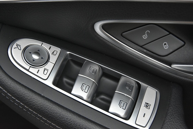 Used Mercedes-Benz C Class 2018 for sale - 77038589: Photo 33