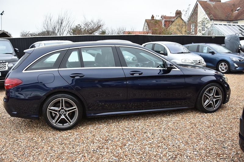 Used Mercedes-Benz C Class 2018 for sale - 77038589: Photo 4