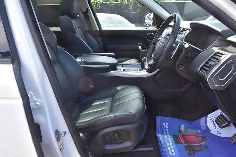 Used Land Rover Range Rover Sport 2017 for sale - 76798885: Photo 11