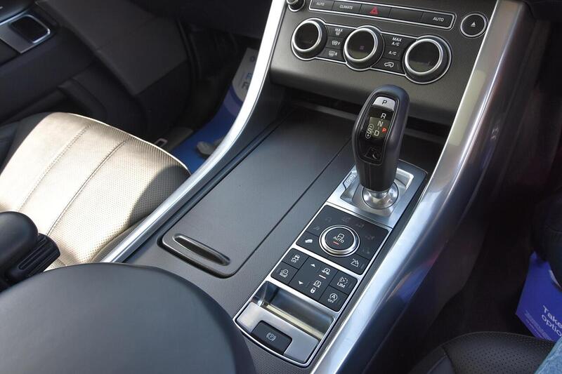 Used Land Rover Range Rover Sport 2017 for sale - 76798885: Photo 31