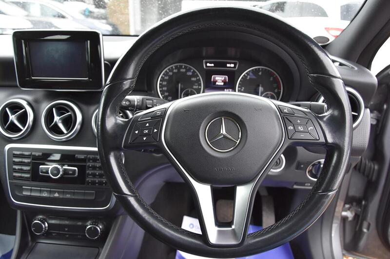 Used Mercedes-Benz A-Class 2014 for sale - 77313786: Photo 11