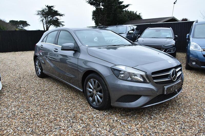 Used Mercedes-Benz A-Class 2014 for sale - 77313786: Photo 3