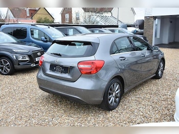 Used Mercedes-Benz A-Class 2014 for sale - 77313786: Photo