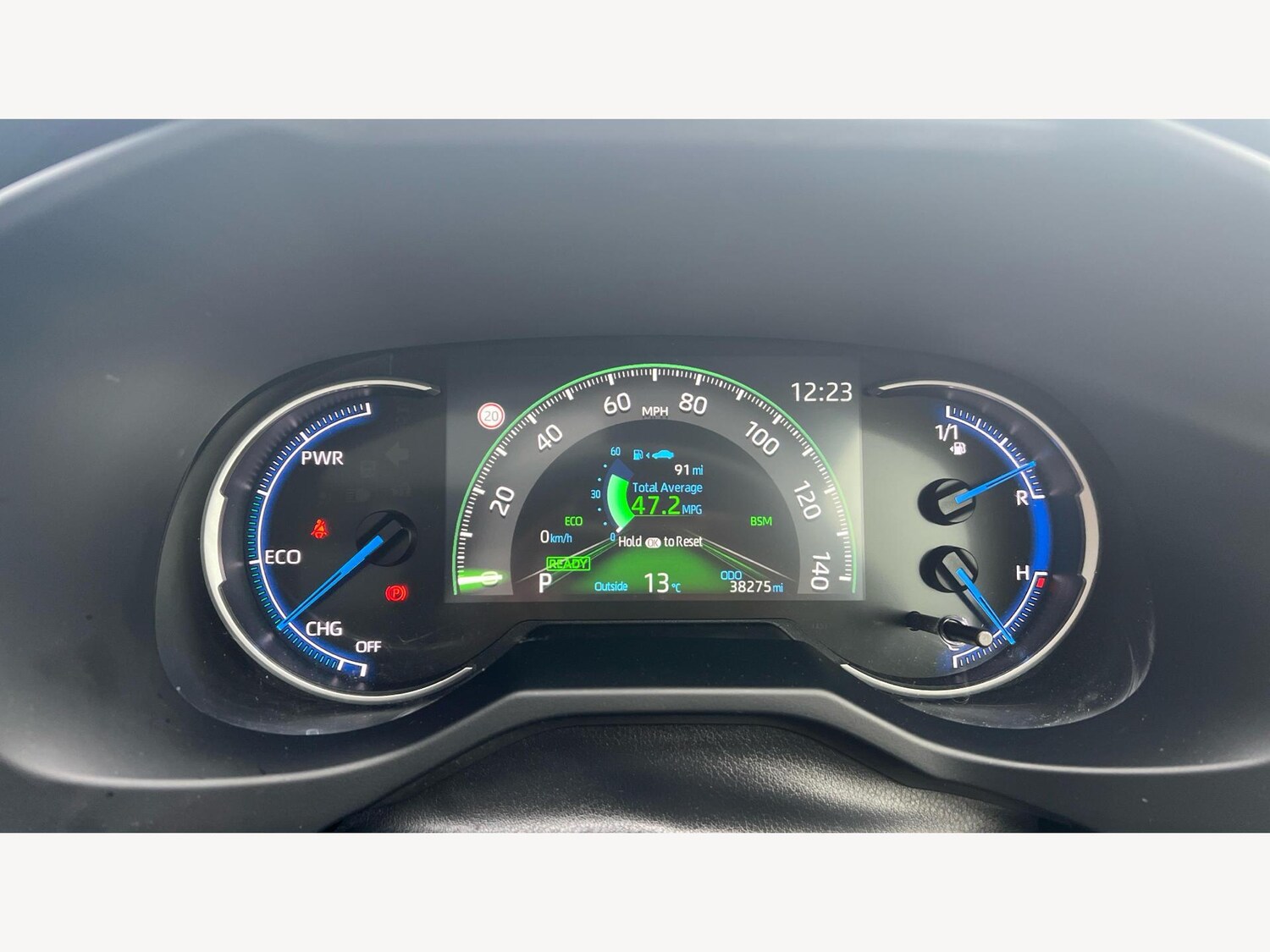 Used Toyota RAV4 2022 for sale - 77203917: Photo 11