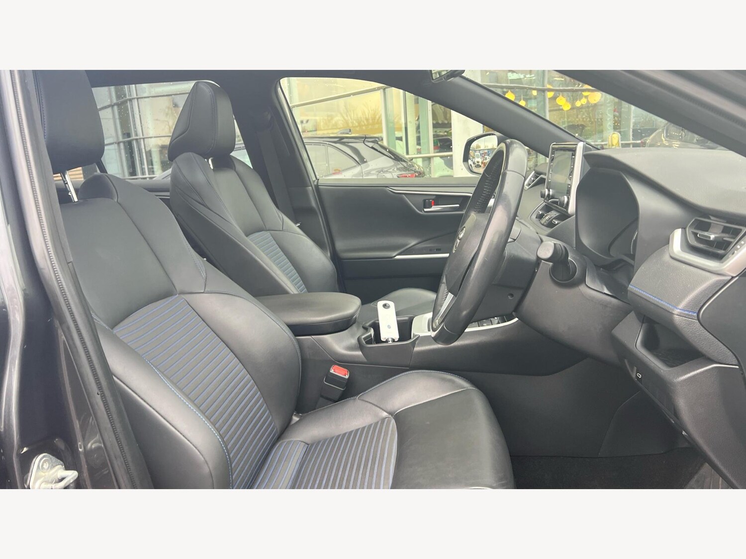 Used Toyota RAV4 2022 for sale - 77203917: Photo 13