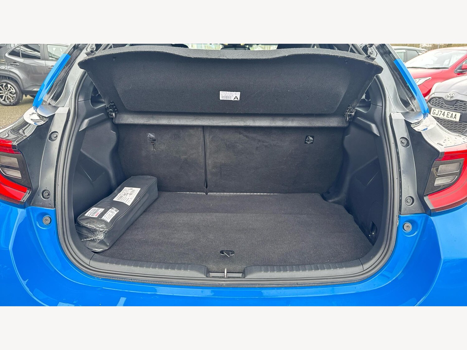 Used Toyota Yaris 2024 for sale - 77344714: Photo 16