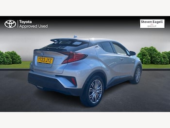 Used Toyota C-HR 2023 for sale - 78585641: Photo
