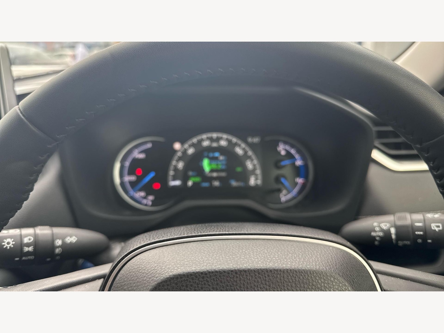 Used Toyota RAV4 2022 for sale - 77646679: Photo 11