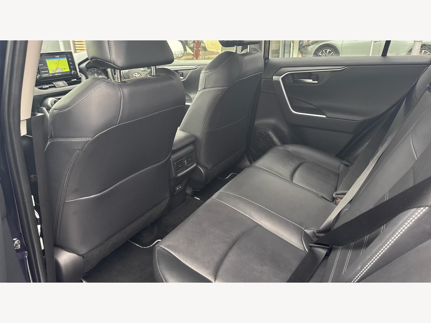 Used Toyota RAV4 2022 for sale - 77646679: Photo 15