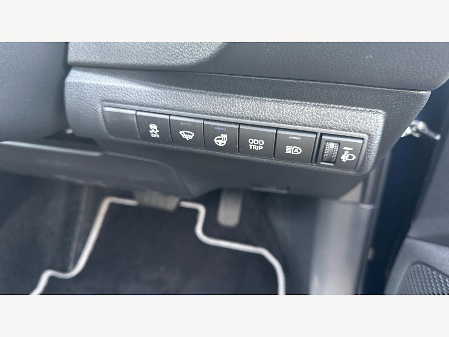 Used Toyota Corolla for sale - 77909611: Photo 25