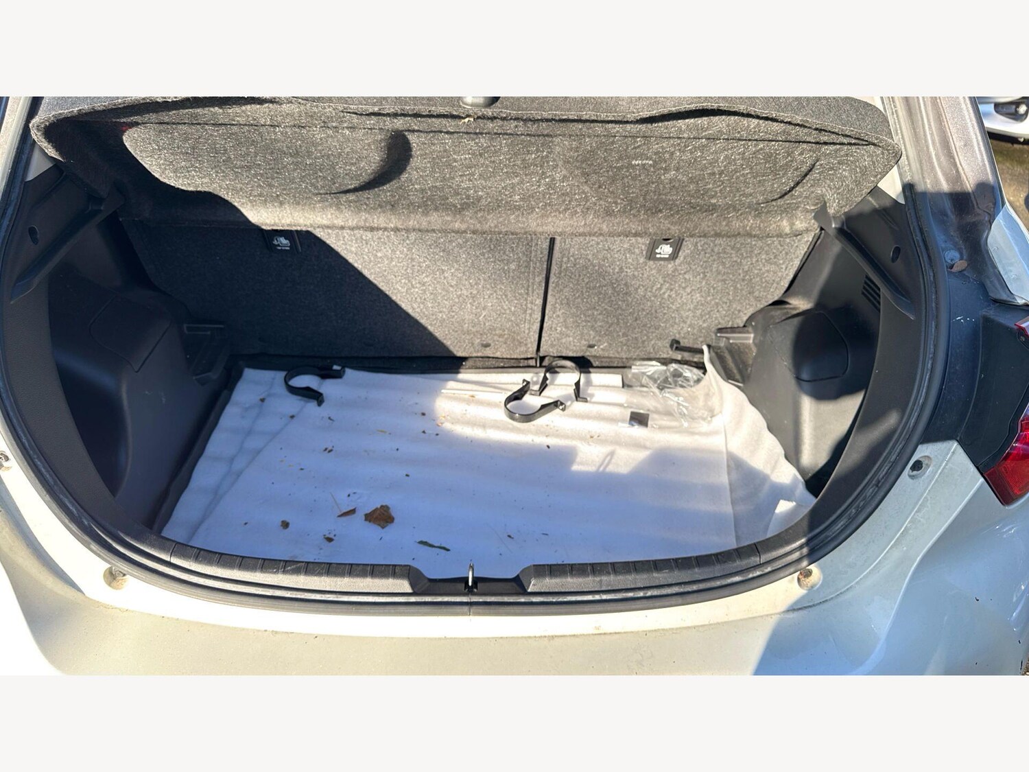 Used Toyota Yaris for sale - 77908981: Photo 16