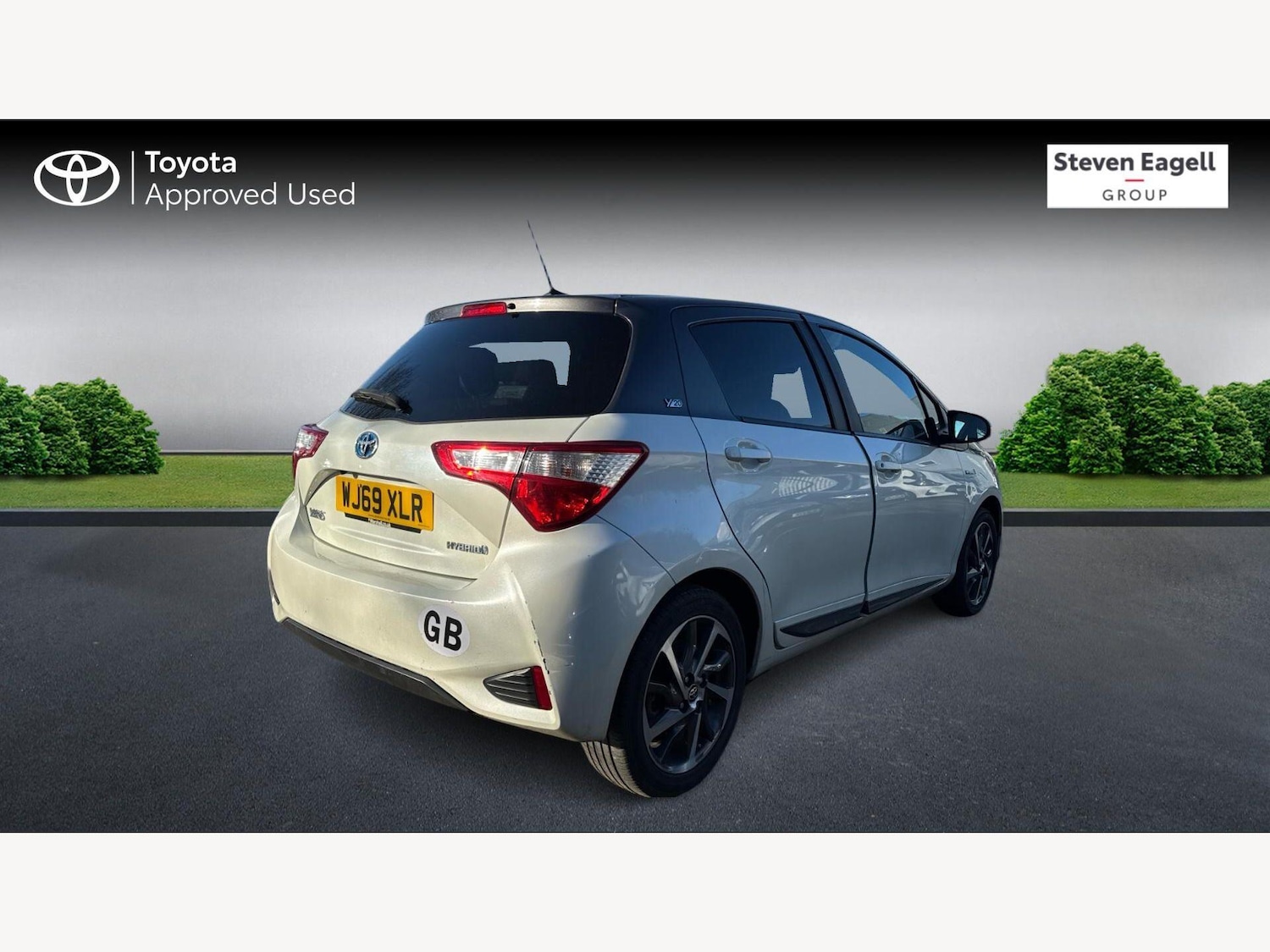 Used Toyota Yaris for sale - 77908981: Photo 2