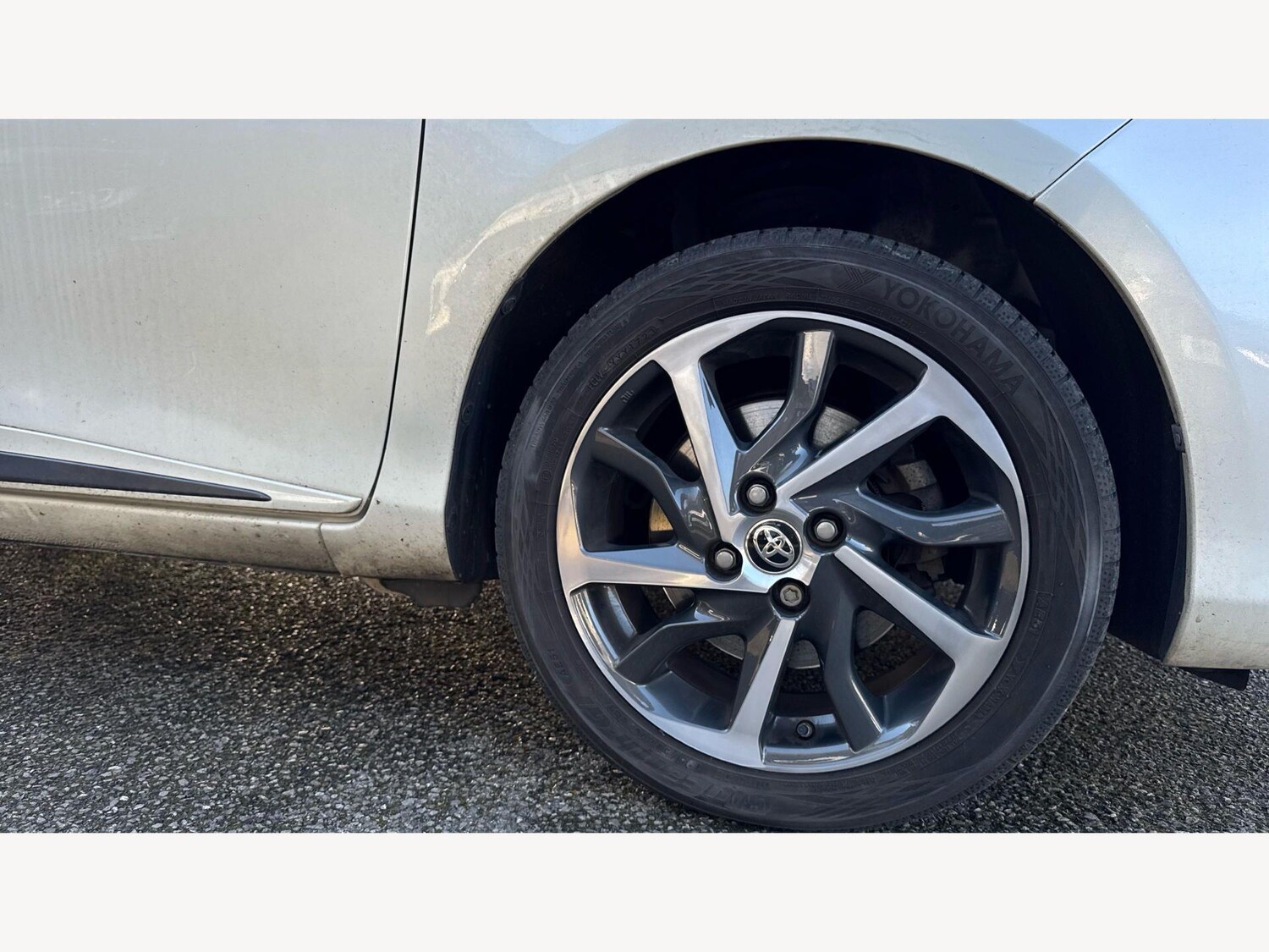 Used Toyota Yaris for sale - 77908981: Photo 20