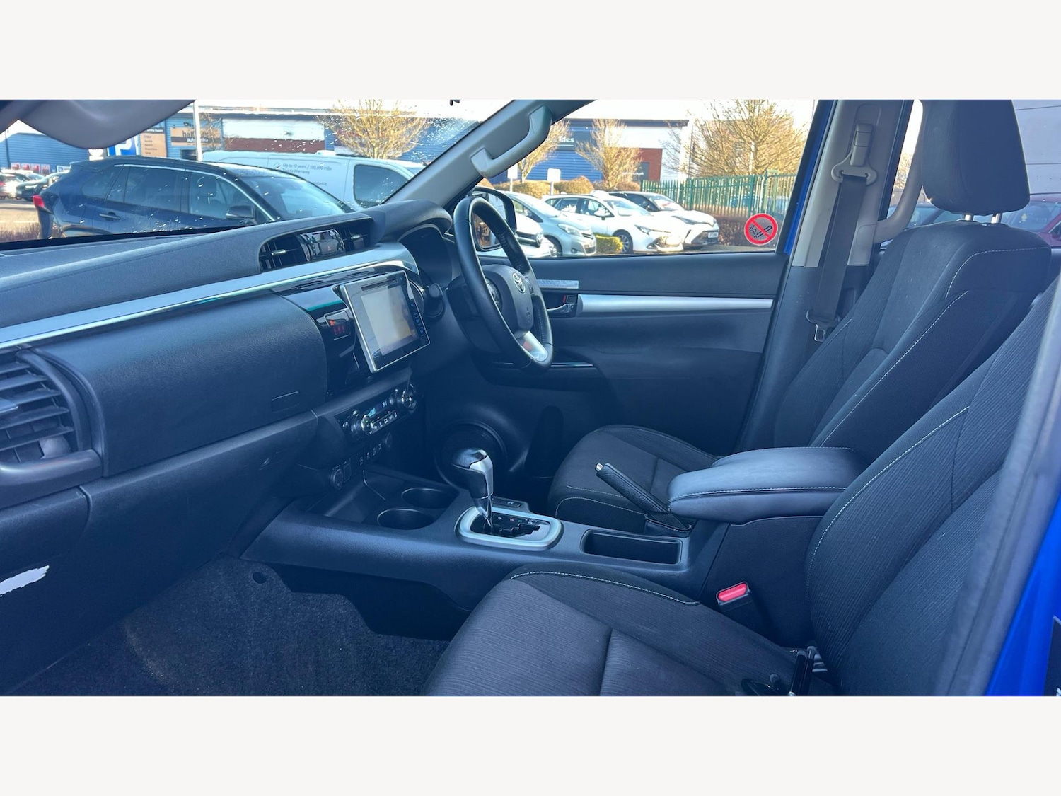 Used Toyota Hilux 2019 for sale - 77332003: Photo 12