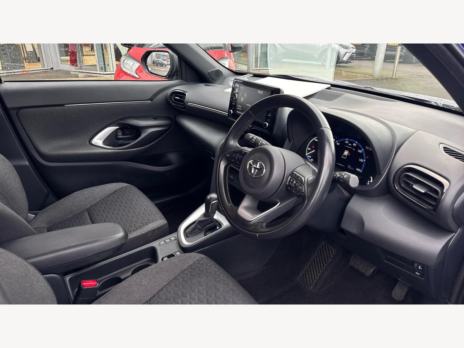 Used Toyota Yaris Cross 2022 for sale - 77015556: Photo 13