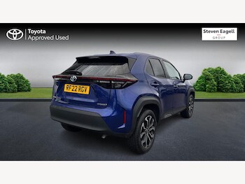 Used Toyota Yaris Cross 2022 for sale - 77015556: Photo