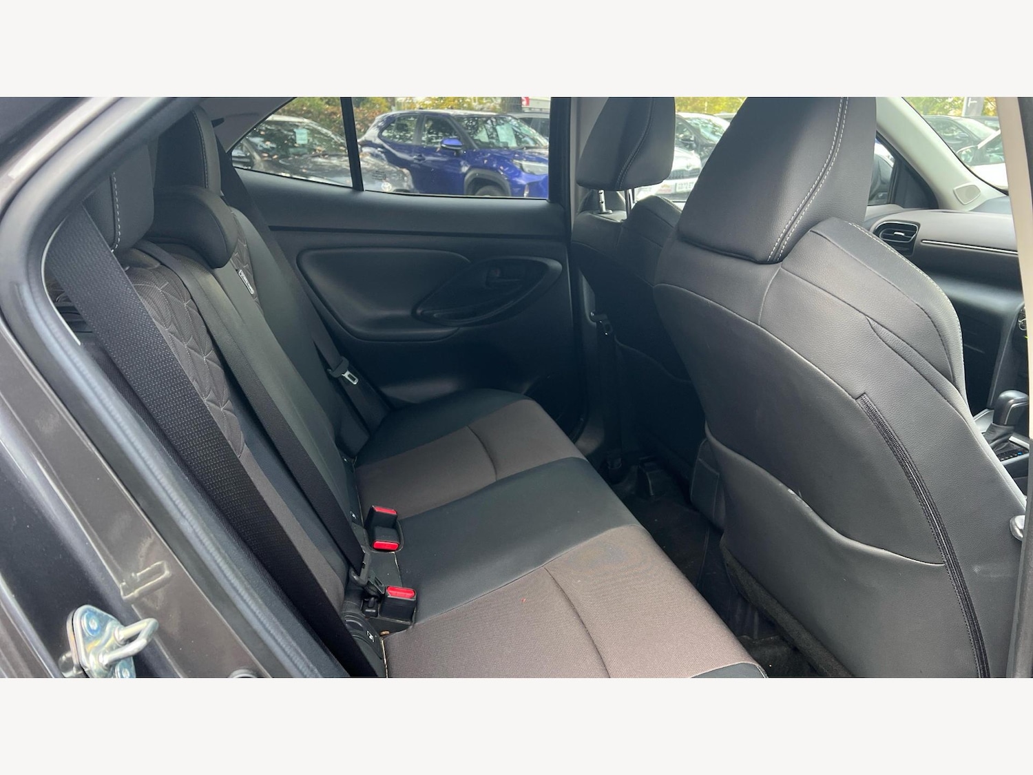 Used Toyota Yaris Cross 2022 for sale - 76389381: Photo 14