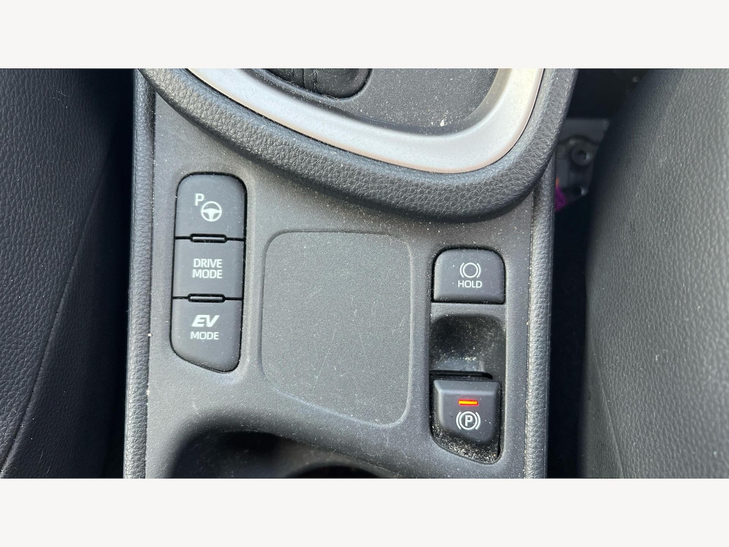 Used Toyota Yaris Cross 2022 for sale - 76389381: Photo 25