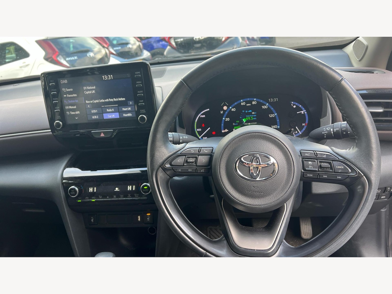Used Toyota Yaris Cross 2022 for sale - 76389381: Photo 8