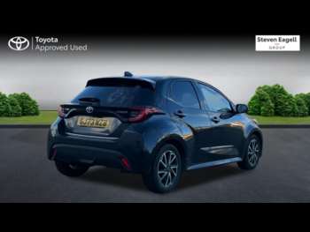 Used Toyota Yaris 2023 for sale - 74850759: Photo