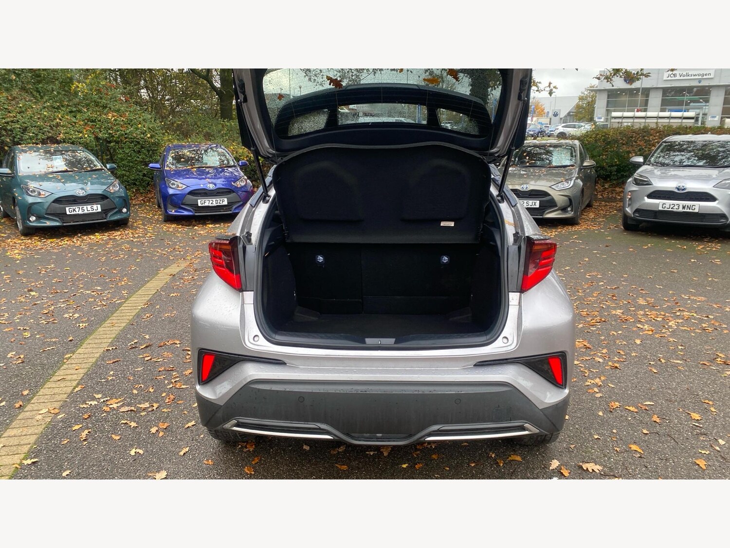 Used Toyota C-HR for sale - 77587098: Photo 16