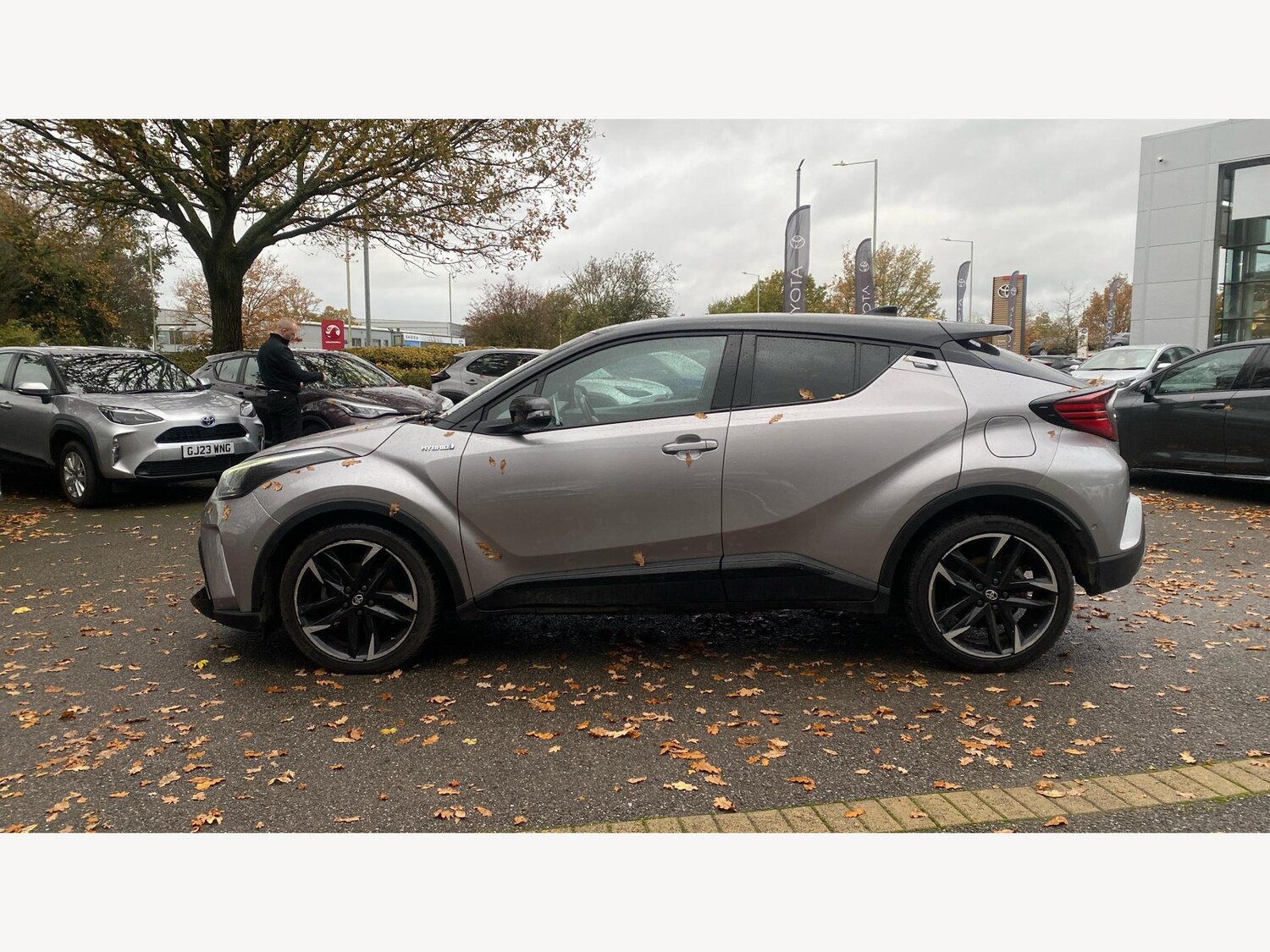 Used Toyota C-HR for sale - 77587098: Photo 19