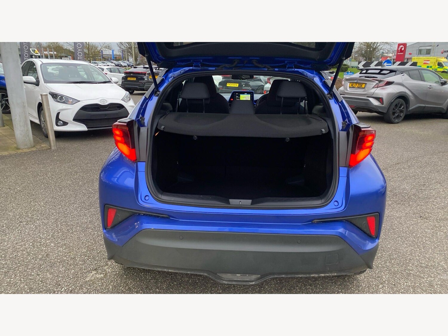 Used Toyota C-HR 2021 for sale - 77768930: Photo 16