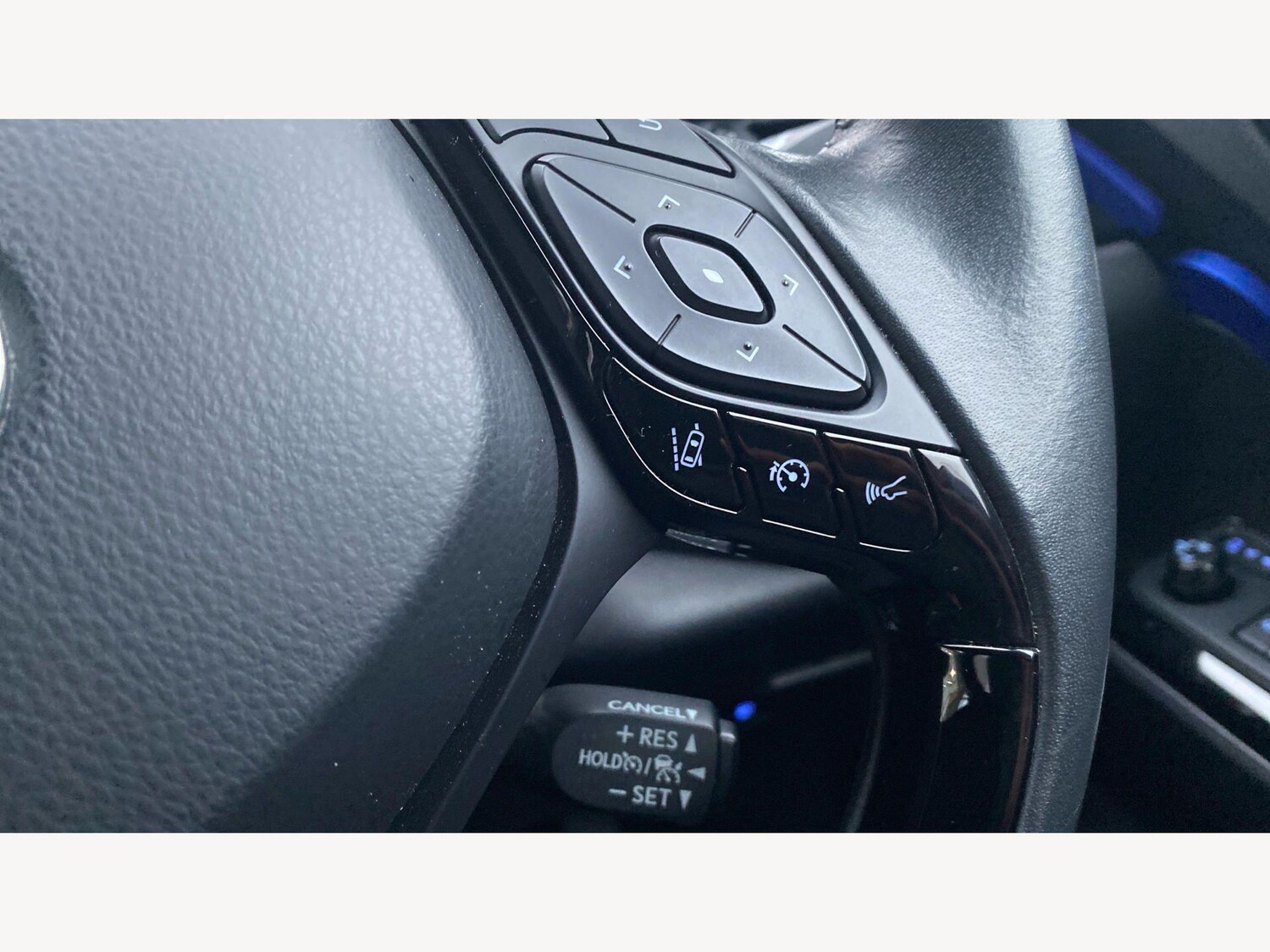 Used Toyota C-HR 2021 for sale - 77768930: Photo 25