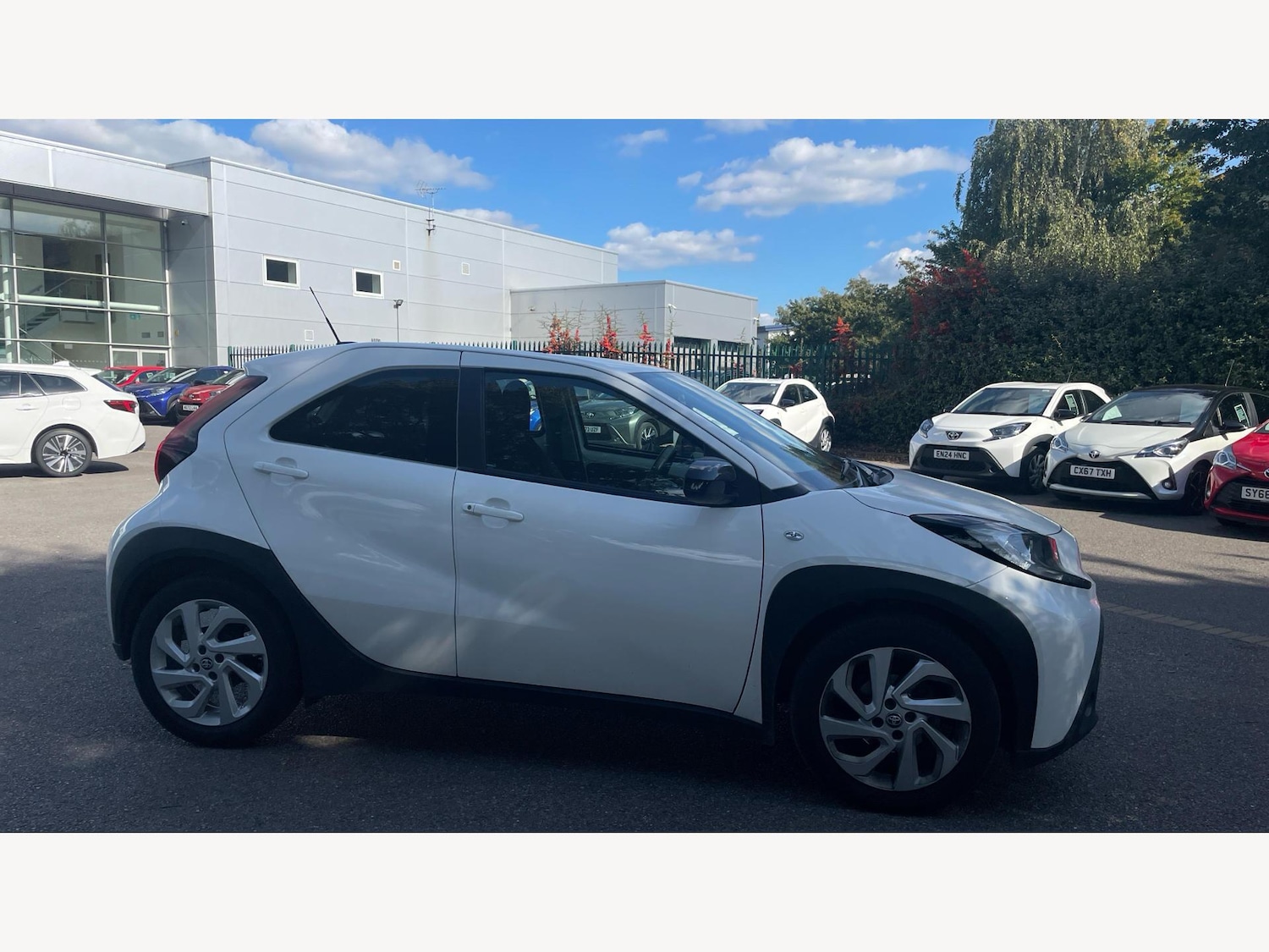 Used Toyota Aygo X 2023 for sale - 76688753: Photo 18